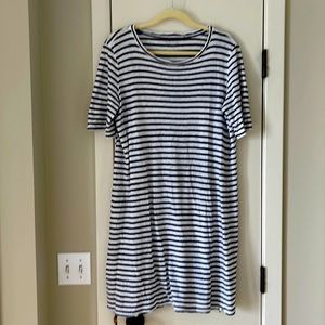 Eileen Fisher short sleeved linen dress-m/m